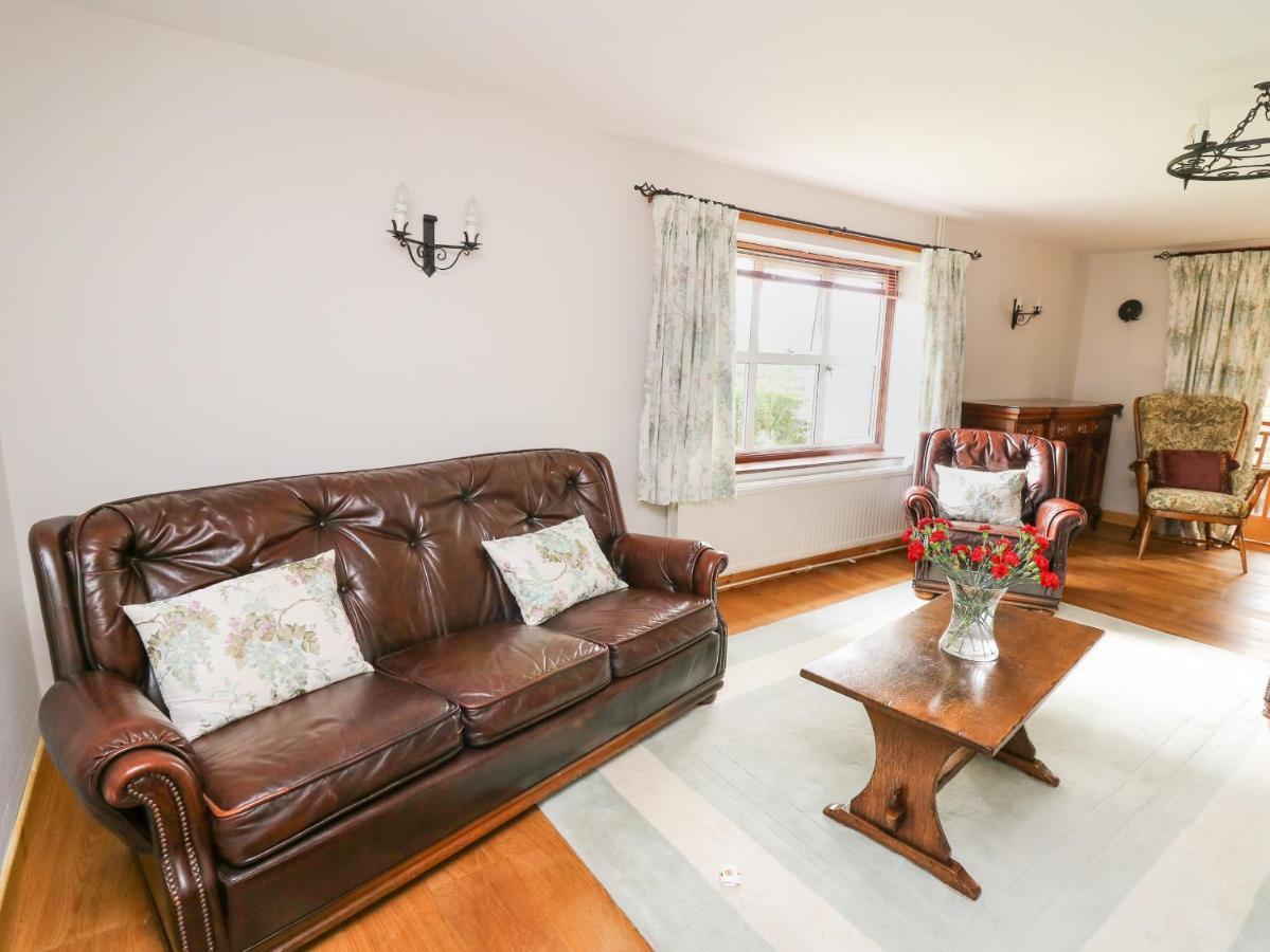 Holly Farm Cottage Newbridge on Wye Esterno foto