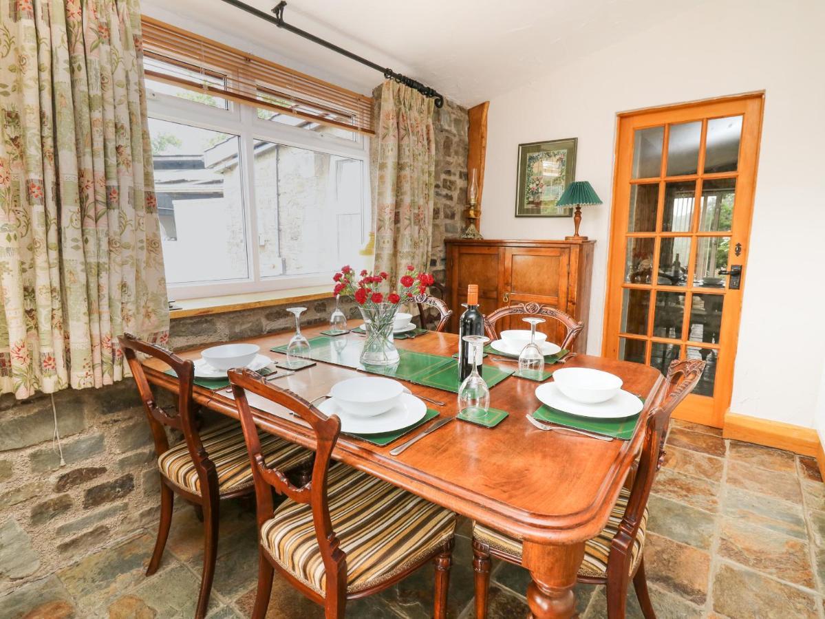 Holly Farm Cottage Newbridge on Wye Esterno foto