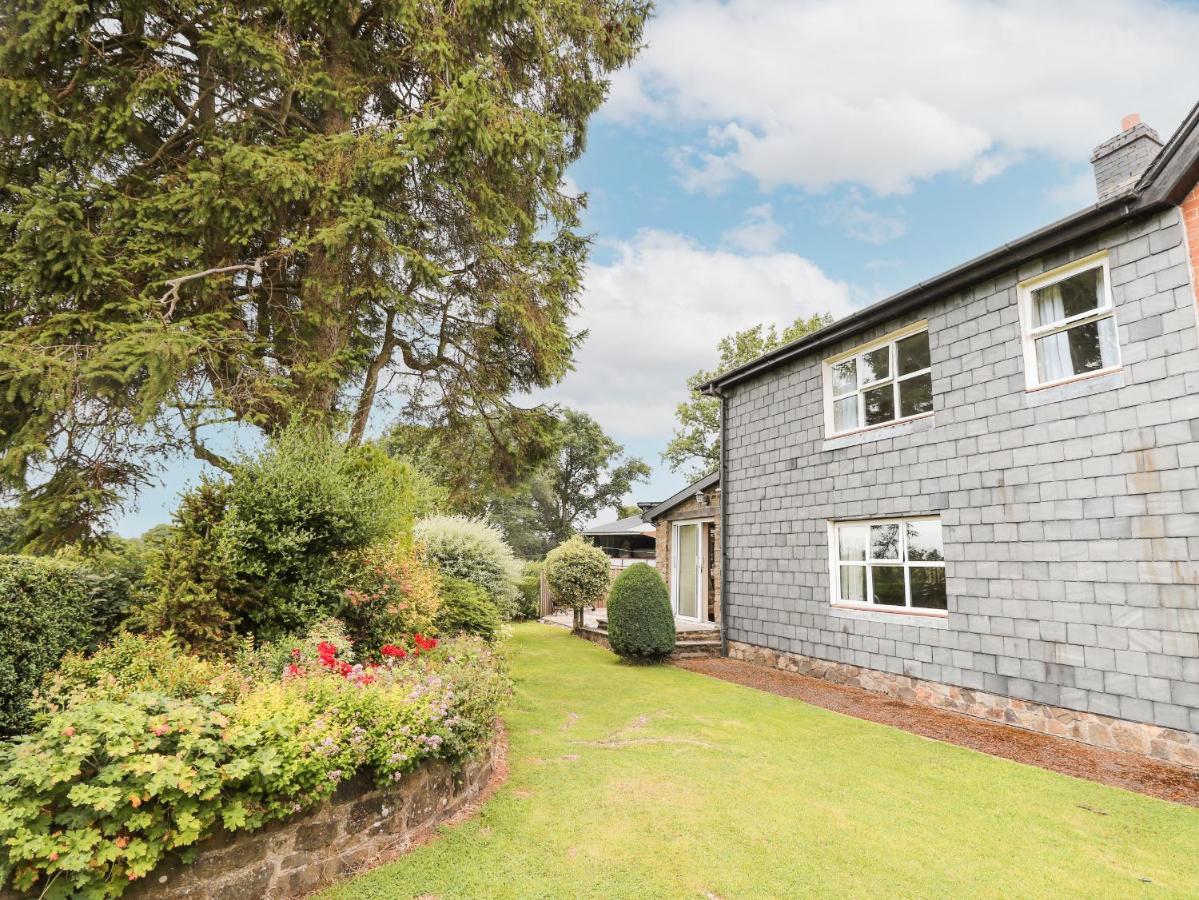 Holly Farm Cottage Newbridge on Wye Esterno foto